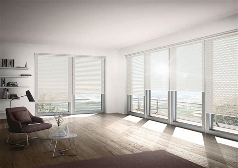 Toiles solaires pour fenêtres .